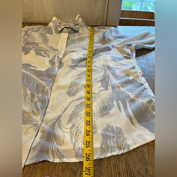 🩵 AUTOGRAPH M&S Blue Feather Print Blouse – Size EUR 46 - Picture 8 of 9